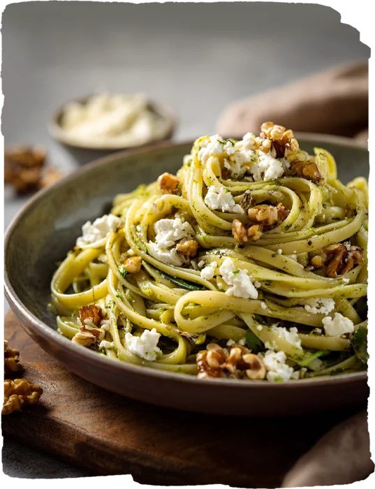 Beyaz Peynir, Pırasa ve Ispanaklı Spagetti